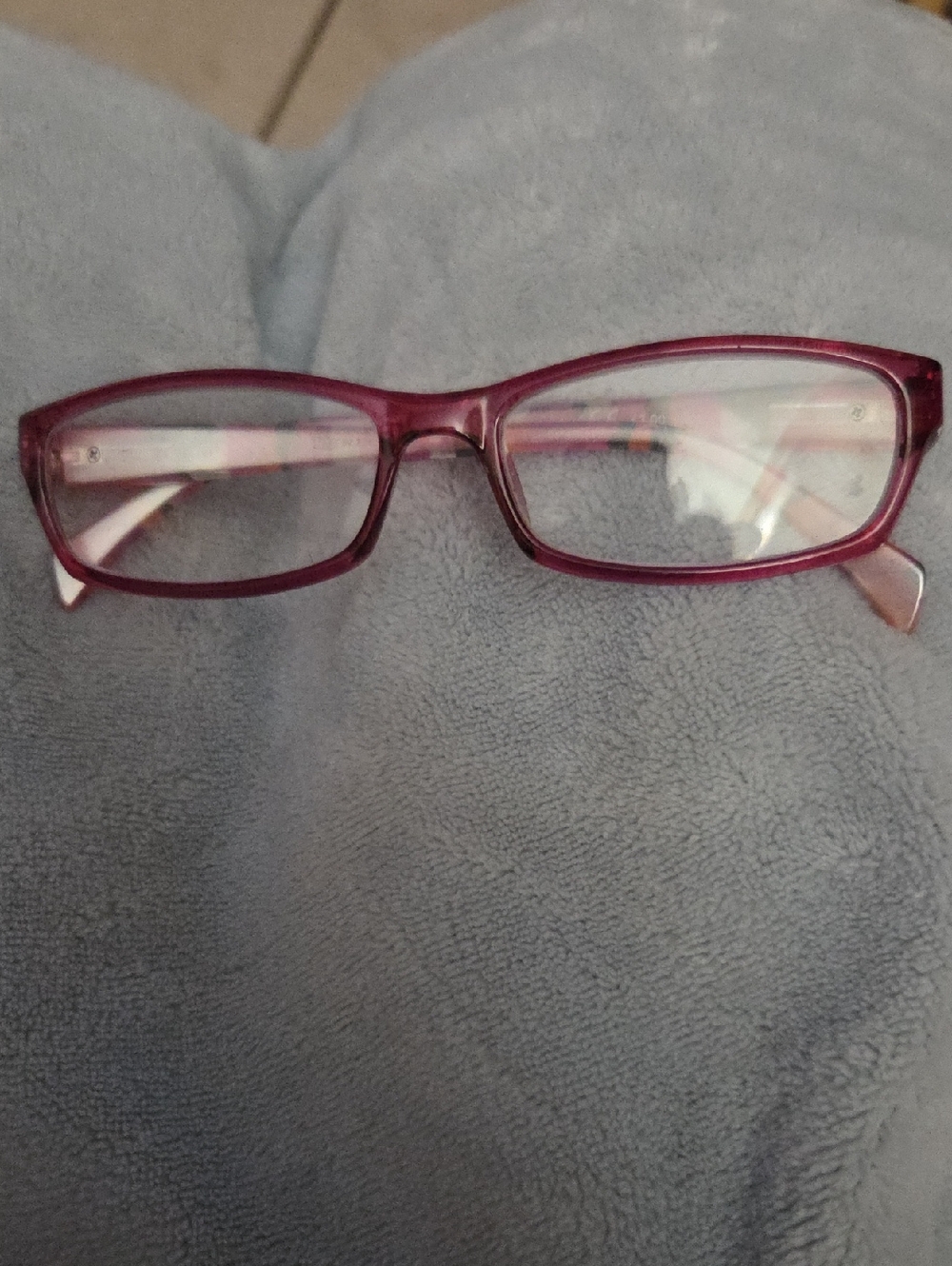 Women’s Rectangle Reading Glasses in Plum